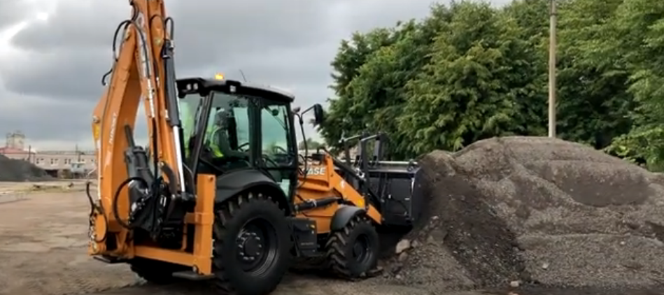 Экскаватор-погрузчик Case 580T